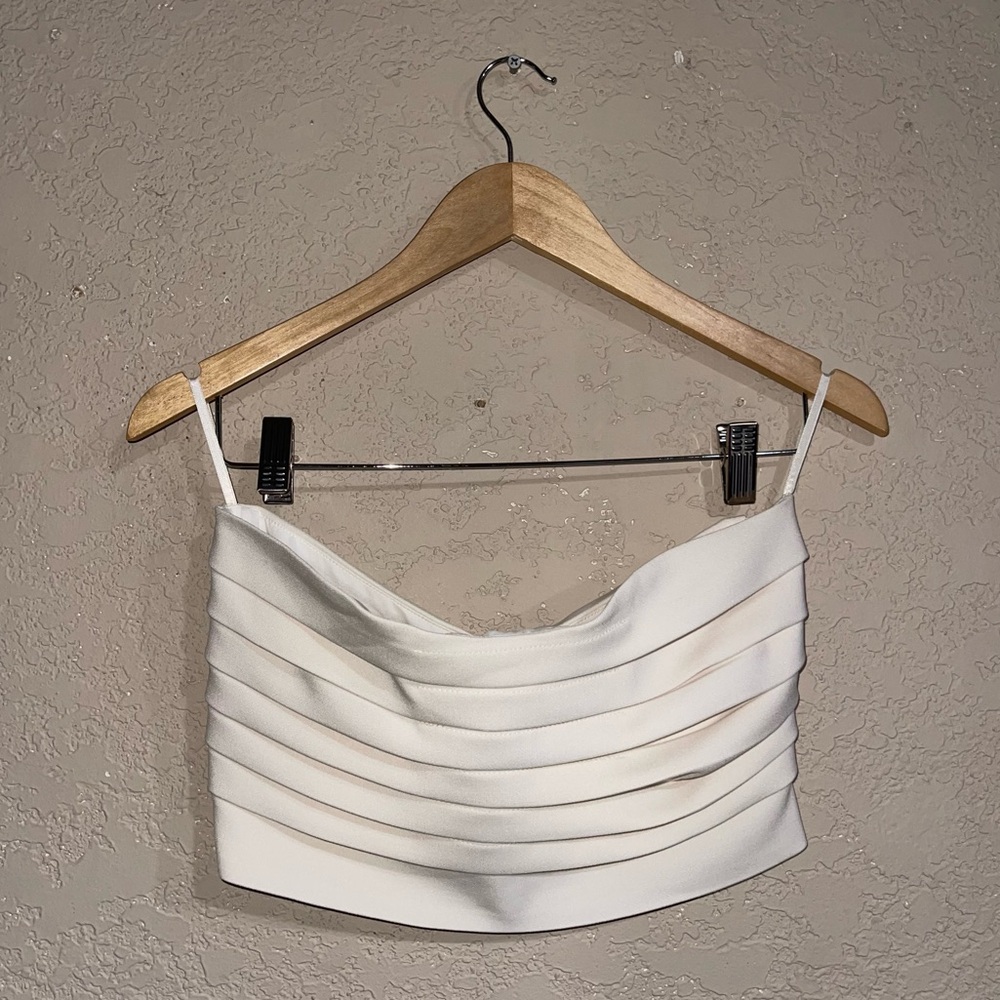 Oscar The Collection | NWT! Cecco Strapless Top In Pearl Size: 36